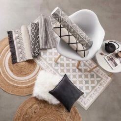 Hanf-Teppich Mit Lochmuster Ø110cm ALL NATURE In Natur -Butlers butlers hanf teppich mit lochmuster o110cm all nature in natur 5