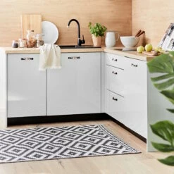 In- & Outdoor-Teppich Ethno Rauten L 180 X B 118cm COLOUR CLASH In Schwarz-Weiß -Butlers butlers in and outdoor teppich ethno rauten l 180 x b 118cm colour clash in schwarz weiss 6