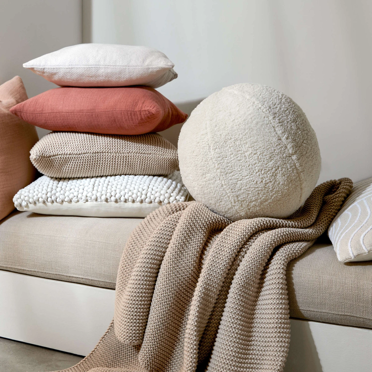 Kissen L 50 X B 50cm KALEA In Beige 5 Kissen L 50 X B 50cm KALEA In Beige - Image 5