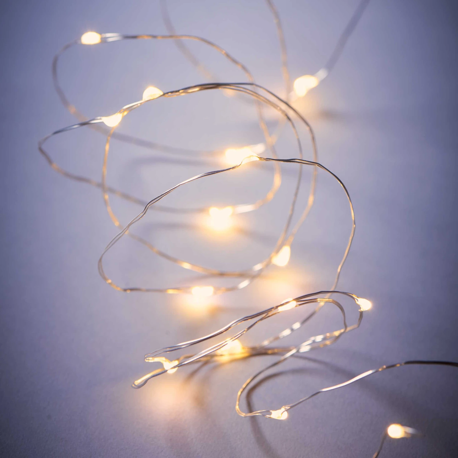 LED Lichterkette 100 Lichter Mit USB-Batteriefach TWINE LIGHTS In Silber 8 LED Lichterkette 100 Lichter Mit USB-Batteriefach TWINE LIGHTS In Silber - Image 8