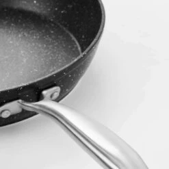 Pfanne Ø28cm SALSA In Anthrazit -Butlers butlers pfanne o28cm salsa in anthrazit 4